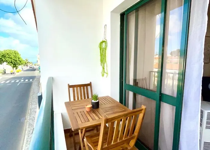 Sandybeachapartment شقة بورتو سانتو